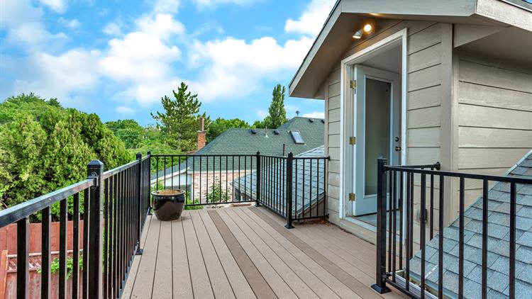 Lincoln St | Honestly Perfect